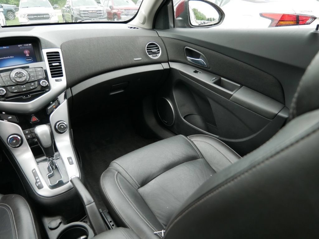 Used 2015 Chevrolet Cruze LTZ w/ Sun, Sound and Sport Package FWD image 20