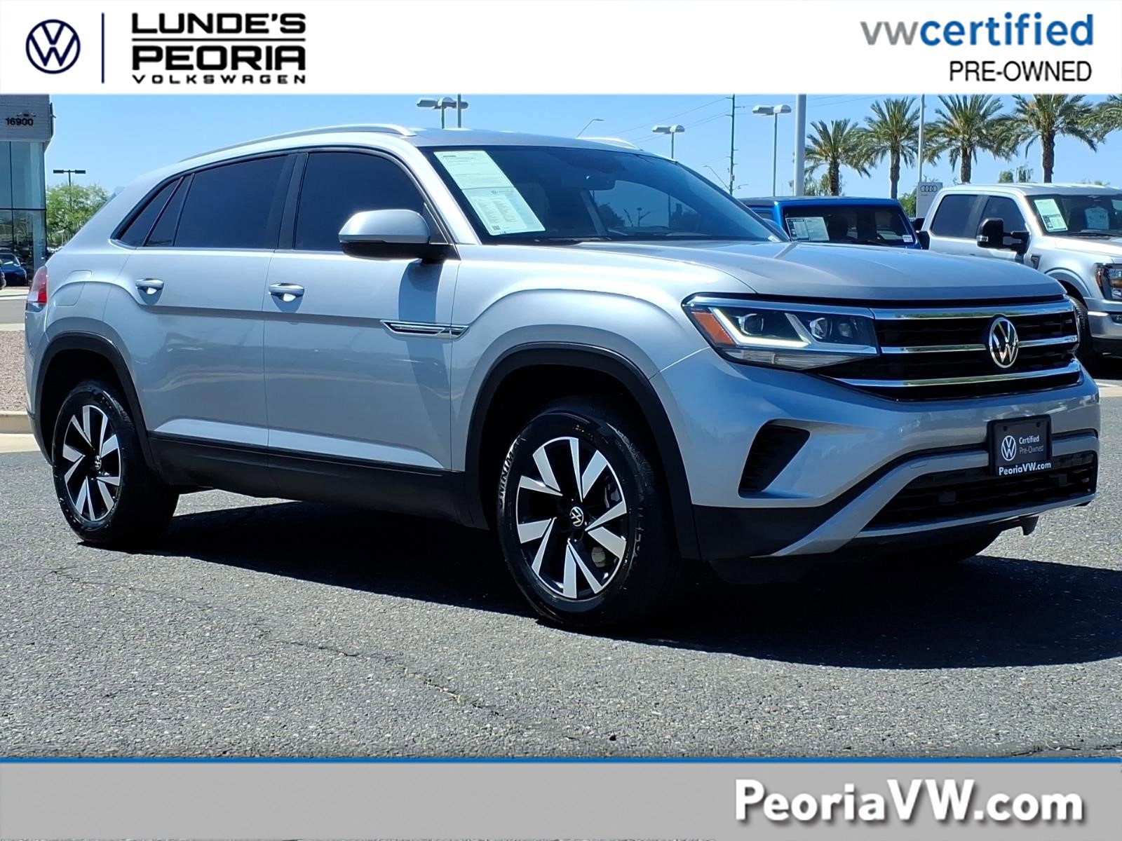 Certified 2023 Volkswagen Atlas Cross Sport SE FWD image 1