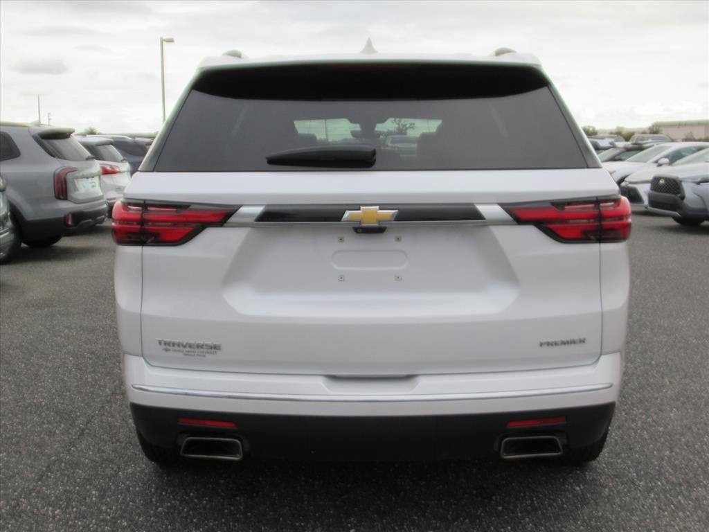 Used 2023 Chevrolet Traverse Premier image 5