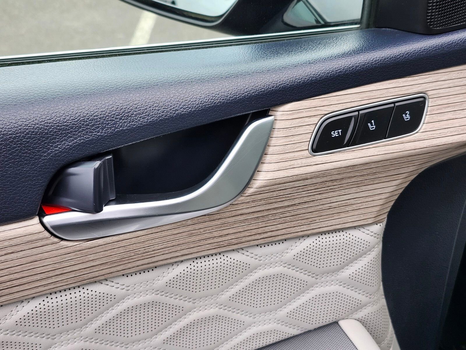 Used 2021 Hyundai Palisade Calligraphy image 18