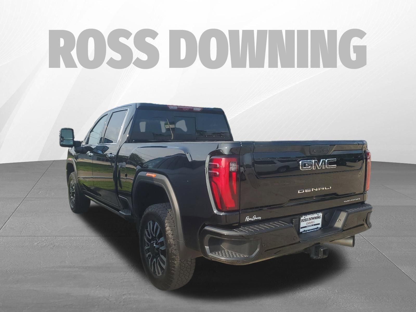 Used 2025 GMC Sierra 2500 Denali Ultimate w/ Max Trailering Package AWD/4WD image 6