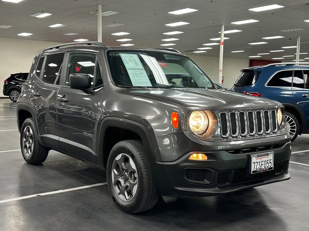 Used 2017 Jeep Renegade Sport w/ Power & Air Group image 9