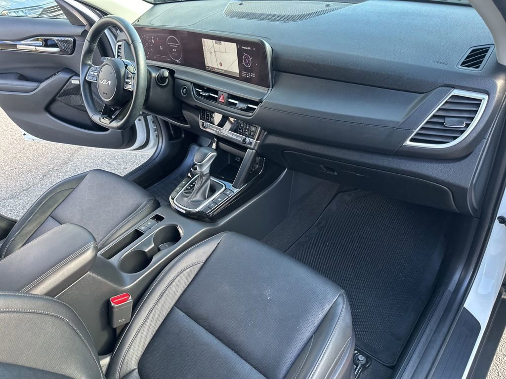 Used 2024 Kia Seltos SX AWD/4WD image 32