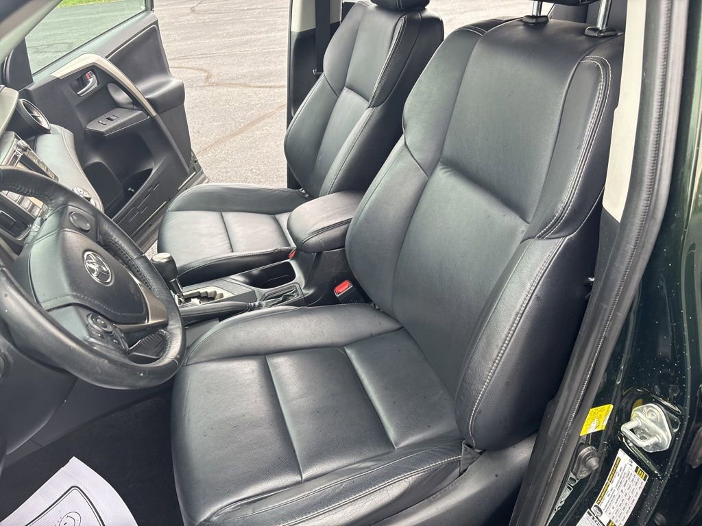 Used 2013 Toyota RAV4 Limited image 45