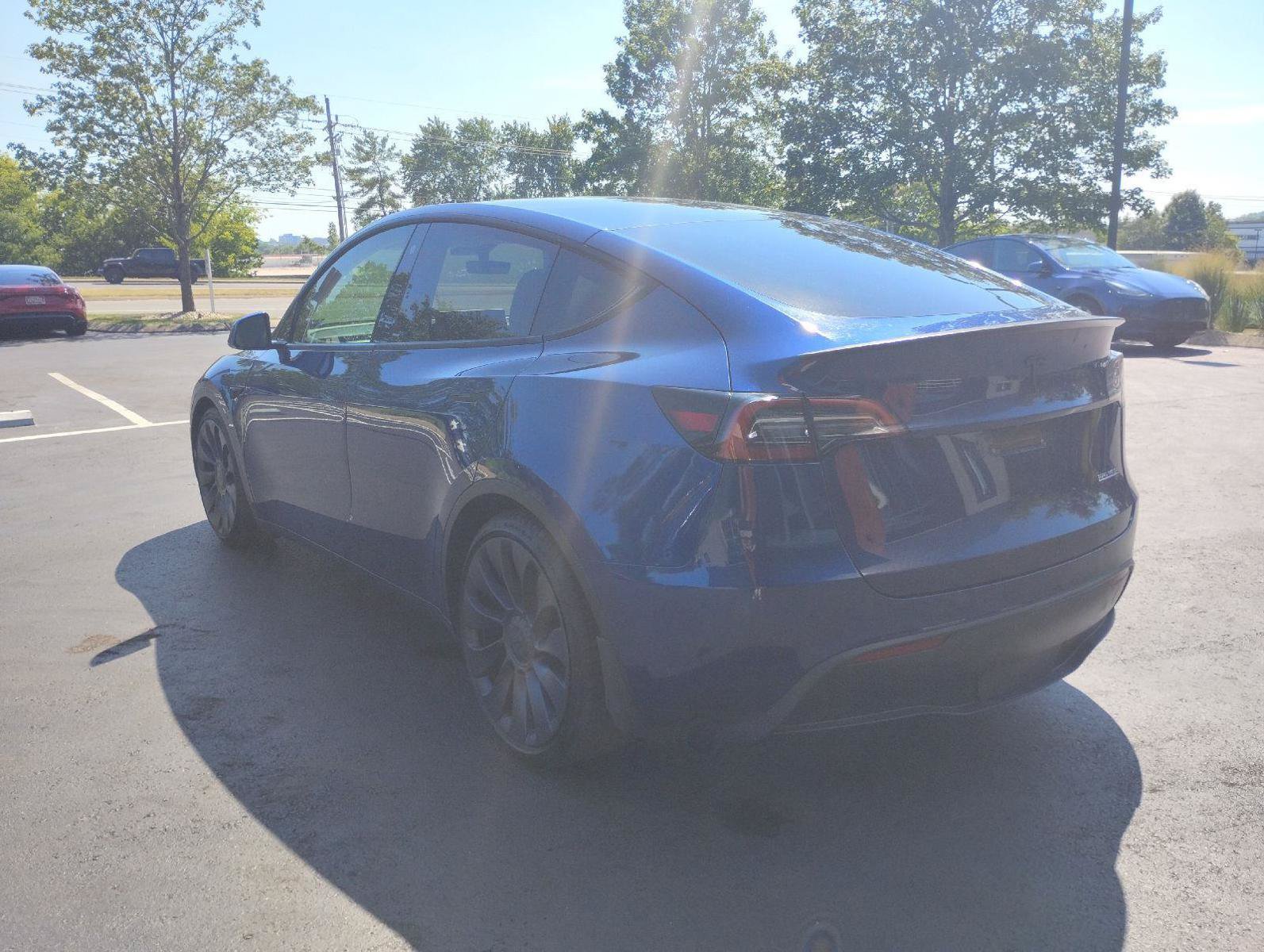 Used 2021 Tesla Model Y Performance AWD/4WD image 5