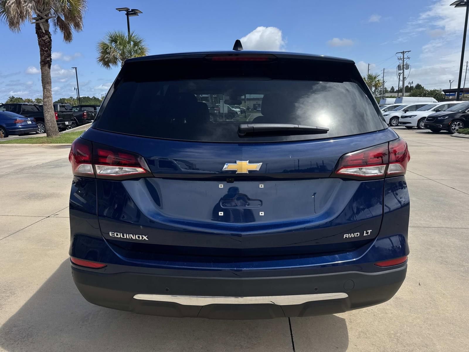 Used 2022 Chevrolet Equinox LT AWD/4WD image 6