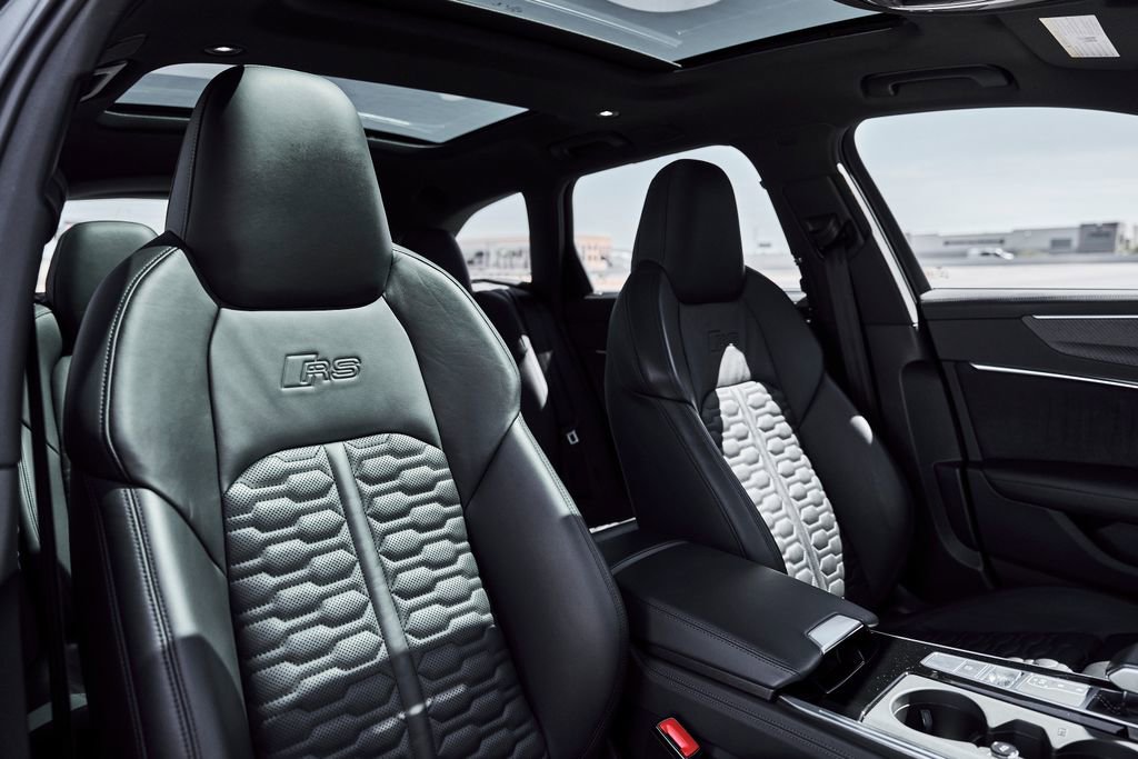 Used 2022 Audi RS 6 image 50