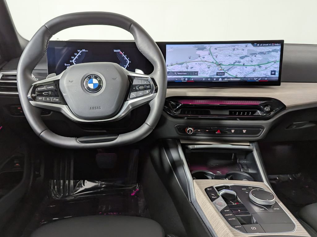 Used 2025 BMW 330i xDrive Sedan w/ Premium Package AWD/4WD image 19