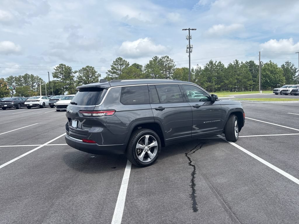 Used 2022 Jeep Grand Cherokee L Limited AWD/4WD image 37
