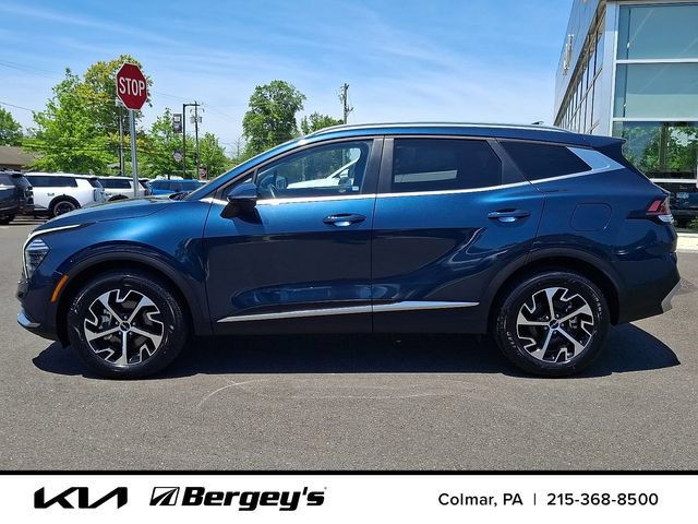 Certified 2025 Kia Sportage EX AWD/4WD image 9