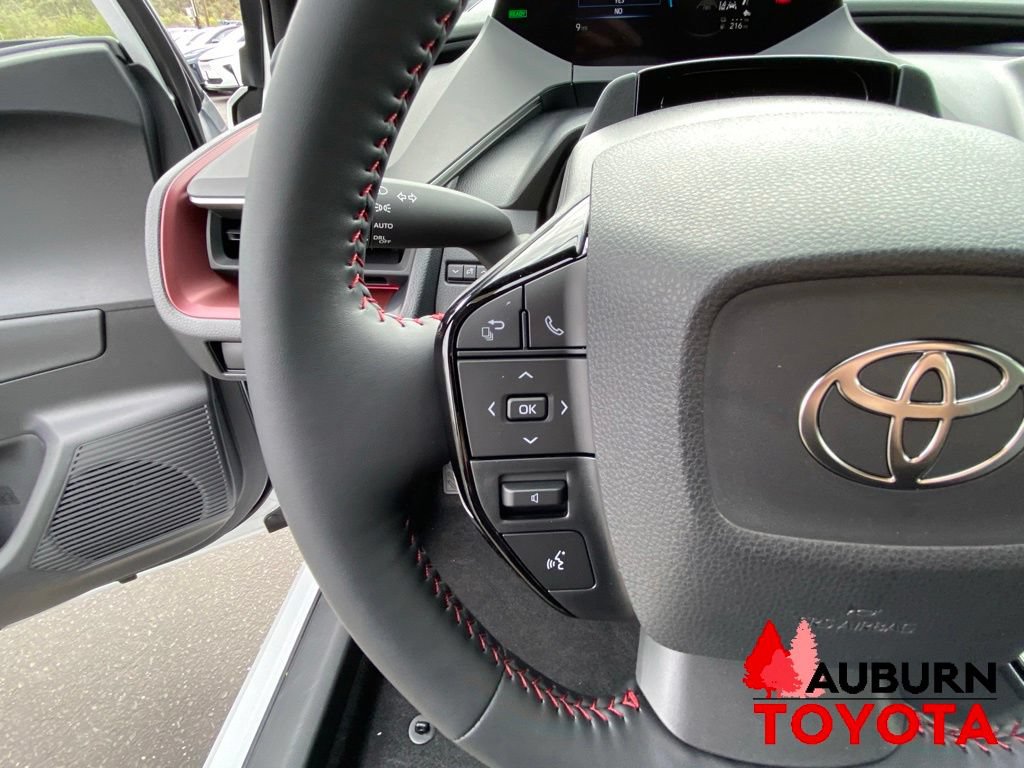 New 2027 Toyota Prius Plug-In Hybrid FWD image 32