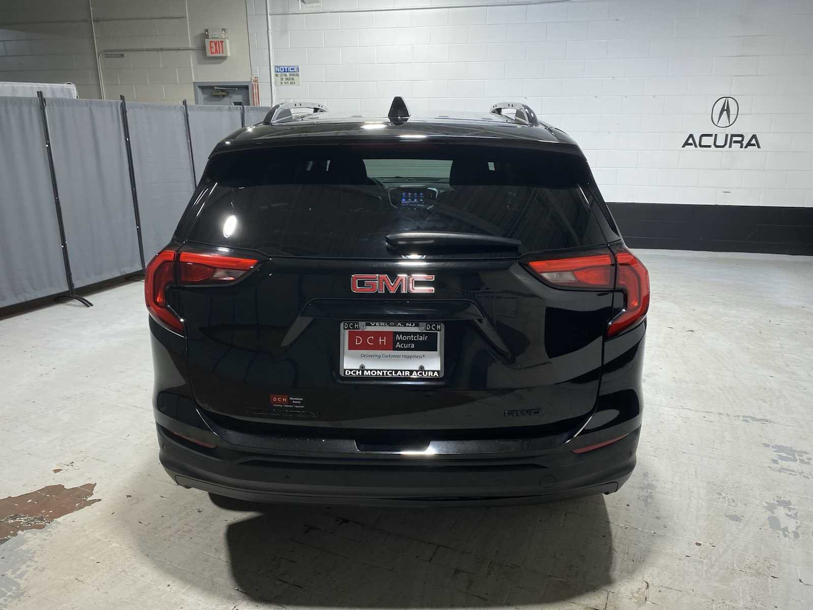 Used 2020 GMC Terrain SLE w/ Driver Convenience Package image 5