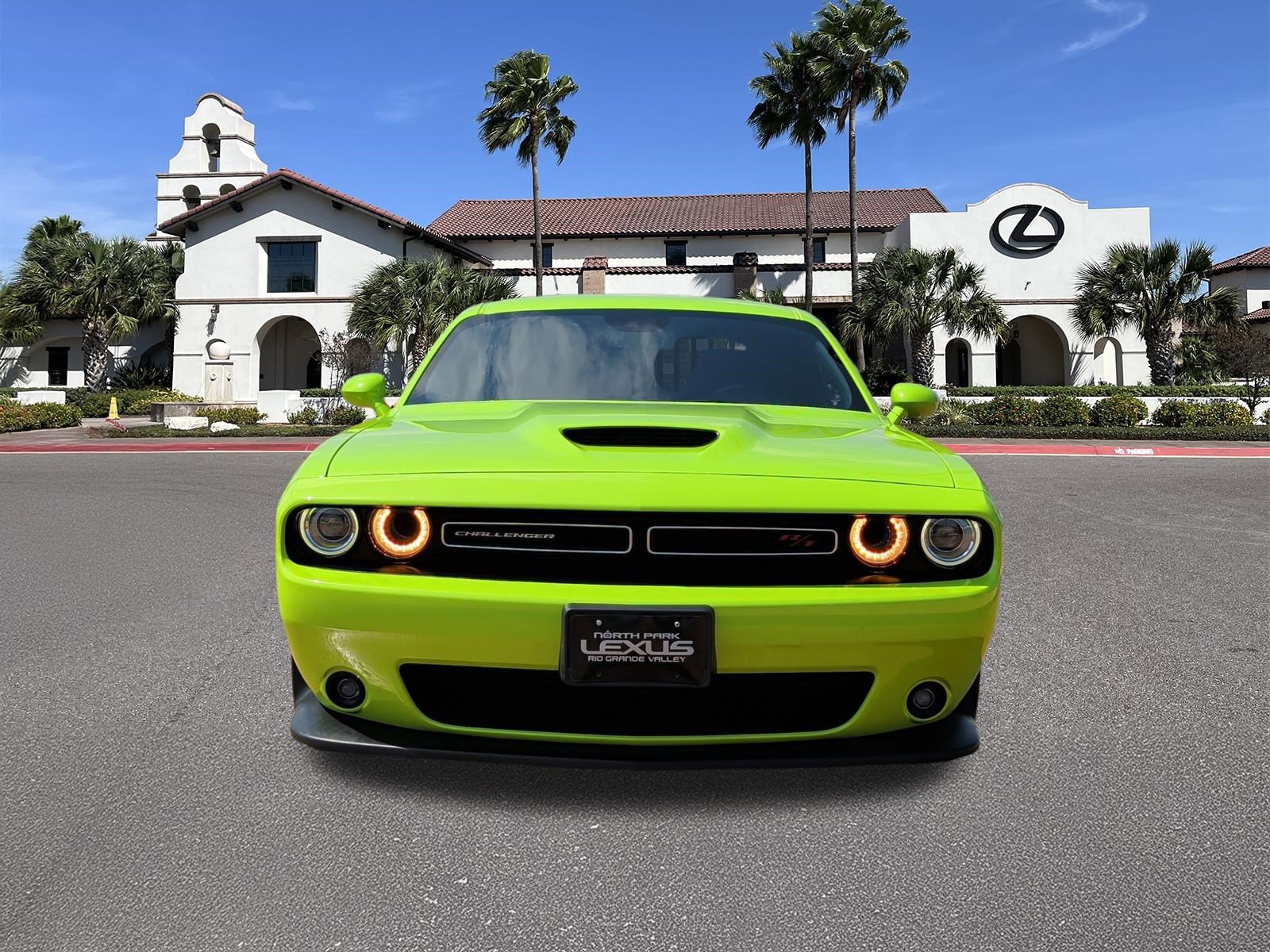 Used 2023 Dodge Challenger R/T w/ Plus Package image 6