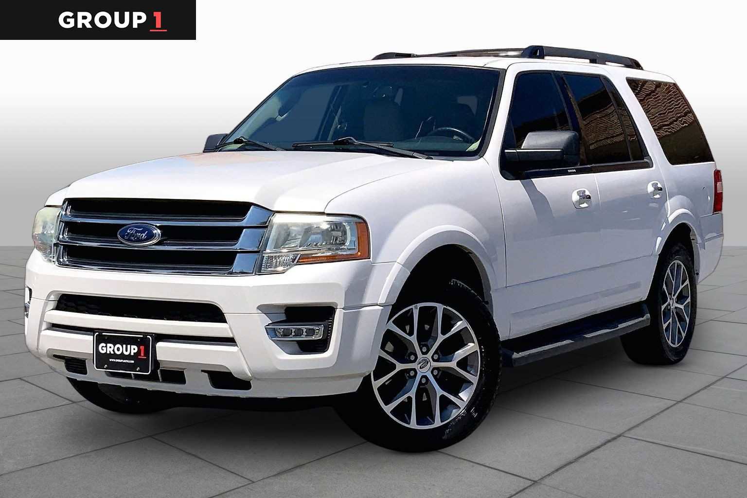 Used 2017 Ford Expedition XLT w/ Equipment Group 202A RWD image 1