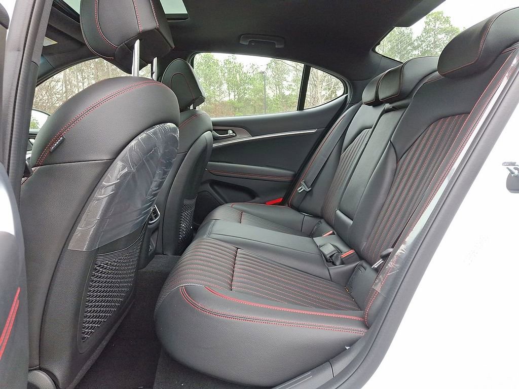 Certified 2025 Genesis G70 2.5T w/ Sport Prestige Package image 13