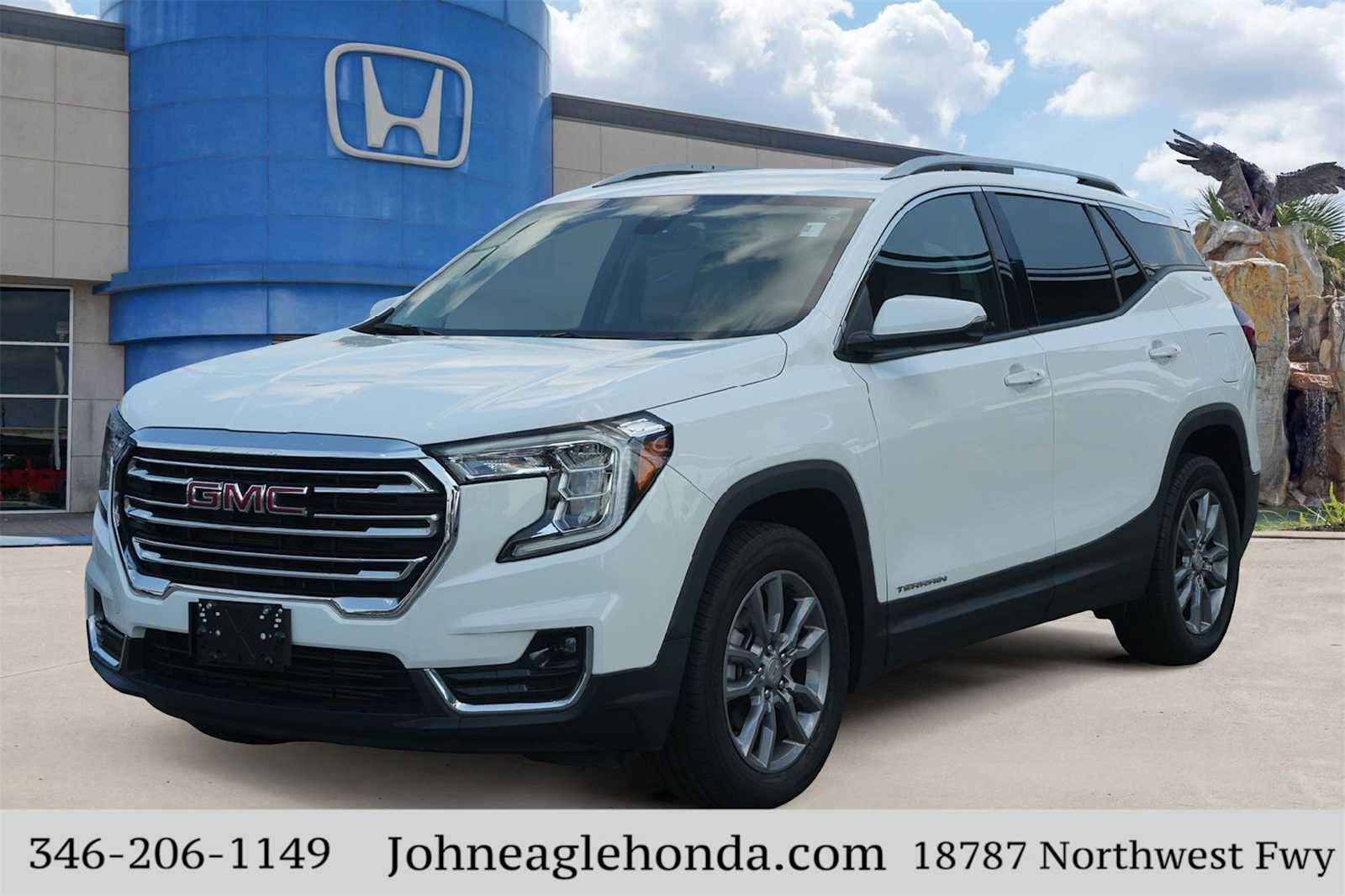 Used 2023 GMC Terrain SLT
