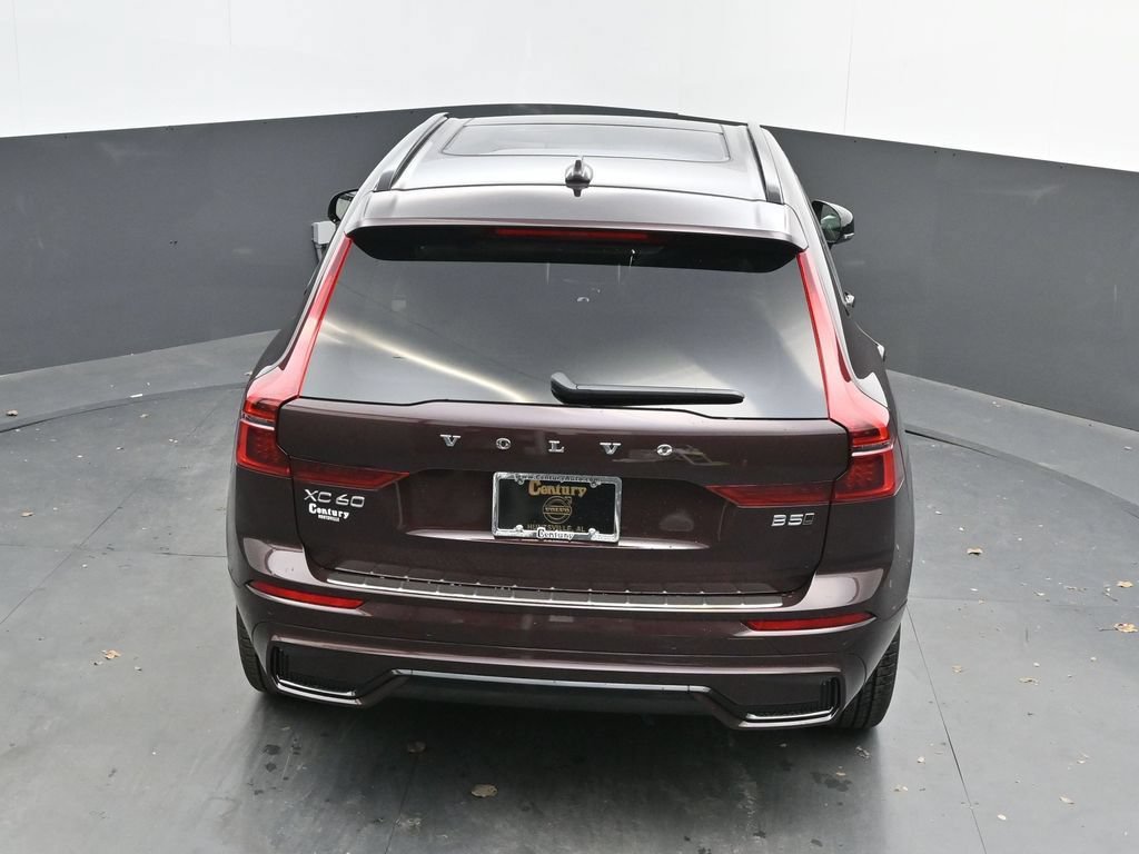 New 2026 Volvo XC60 B5 Core w/ Climate Package AWD/4WD image 25