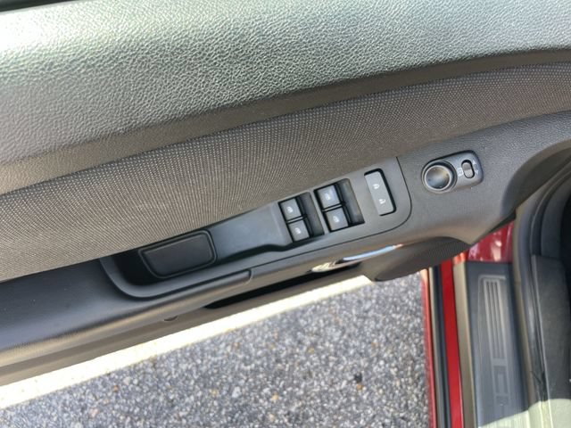 Used 2015 Chevrolet Camaro LT RWD image 13