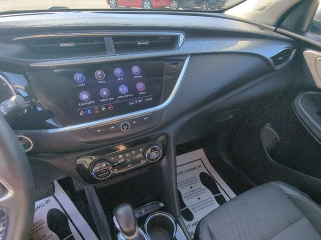Used 2022 Buick Encore GX Select w/ Sport Touring Package FWD image 17