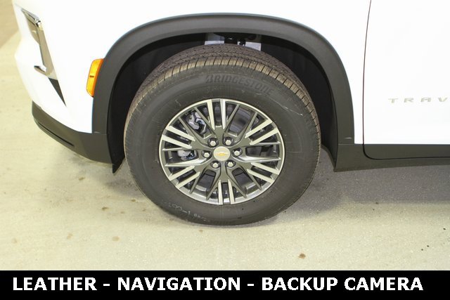 New 2025 Chevrolet Traverse LT w/ Driver Confidence Package image 12