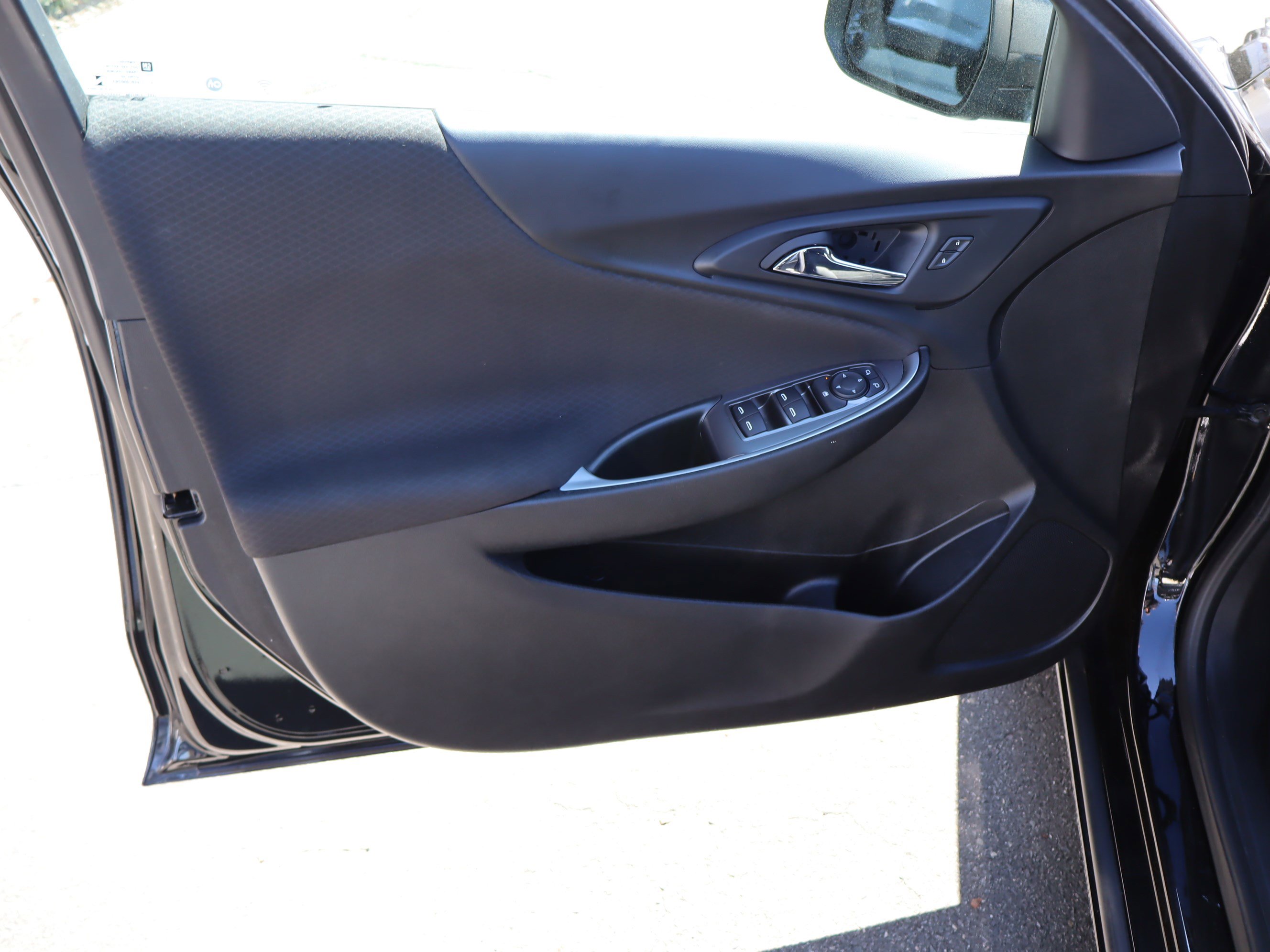 Used 2021 Chevrolet Malibu LS w/ LPO, Convenience Package 2 image 15