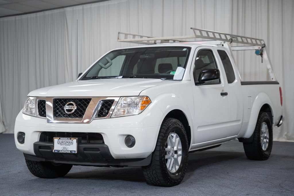 Used 2021 Nissan Frontier SV RWD image 3