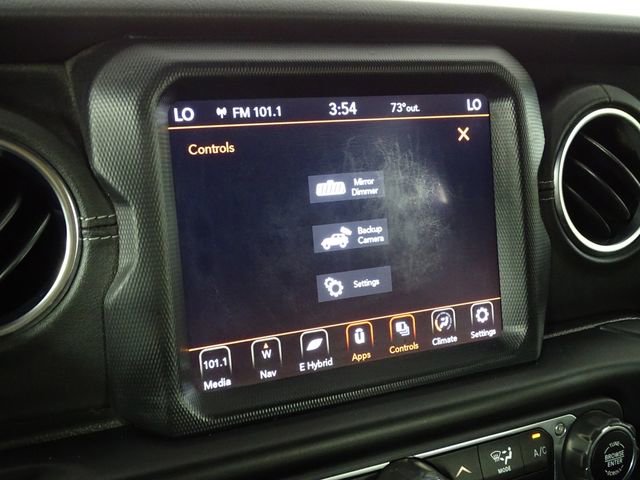 Used 2023 Jeep Wrangler Unlimited Sahara image 33