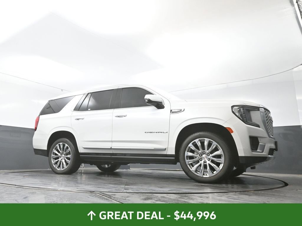Used 2021 GMC Yukon Denali w/ Denali Premium Package image 27