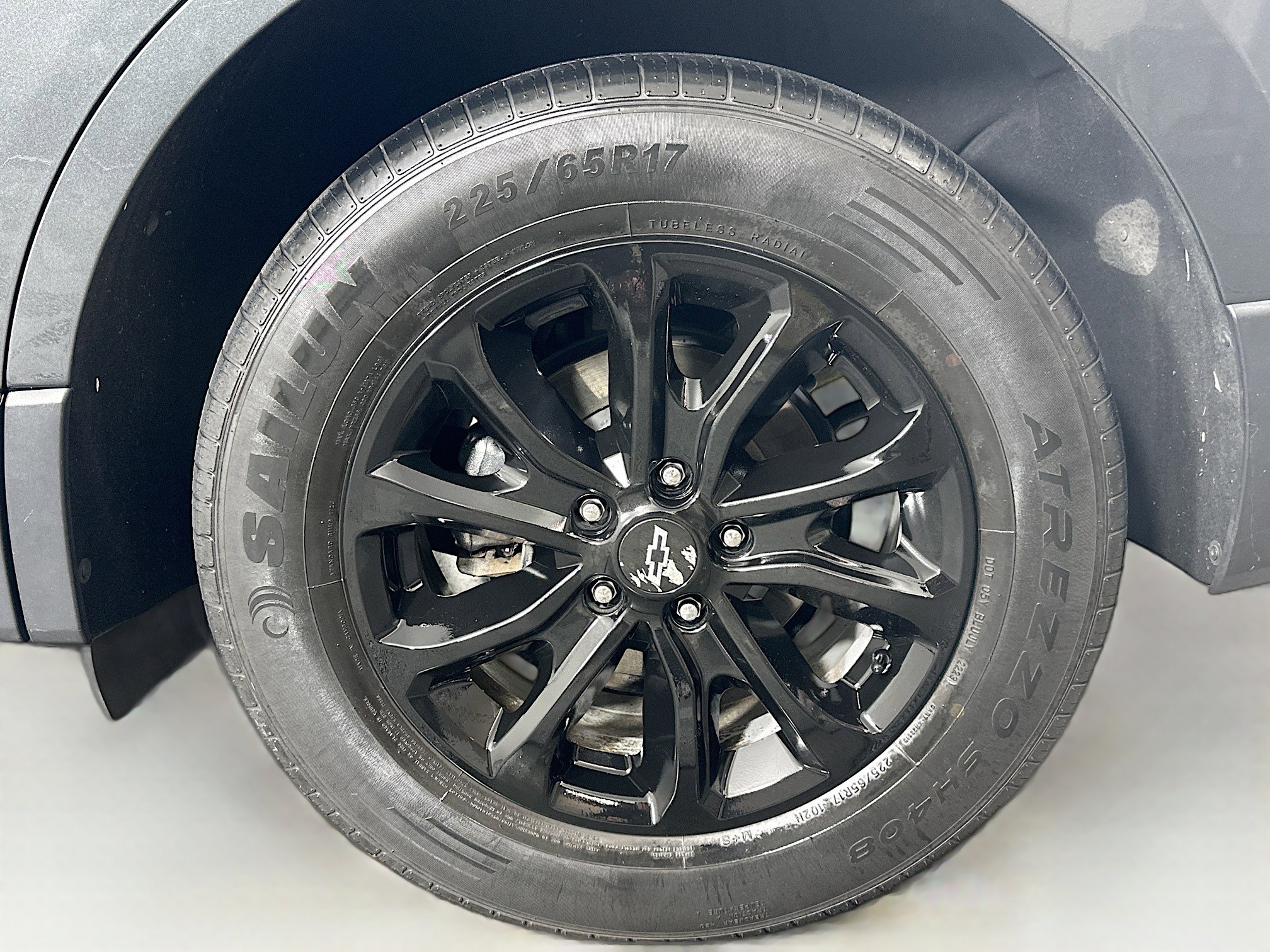 Used 2019 Chevrolet Equinox LS w/ LS Convenience Package image 11