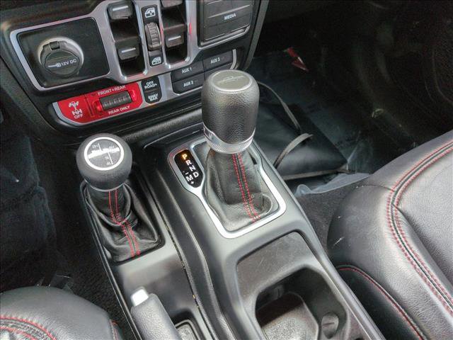 Used 2021 Jeep Gladiator Rubicon AWD/4WD image 12
