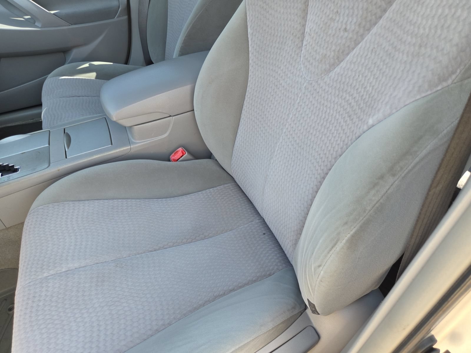Used 2010 Toyota Camry FWD image 16