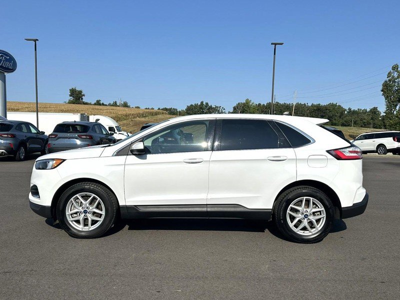 Used 2022 Ford Edge SEL image 5