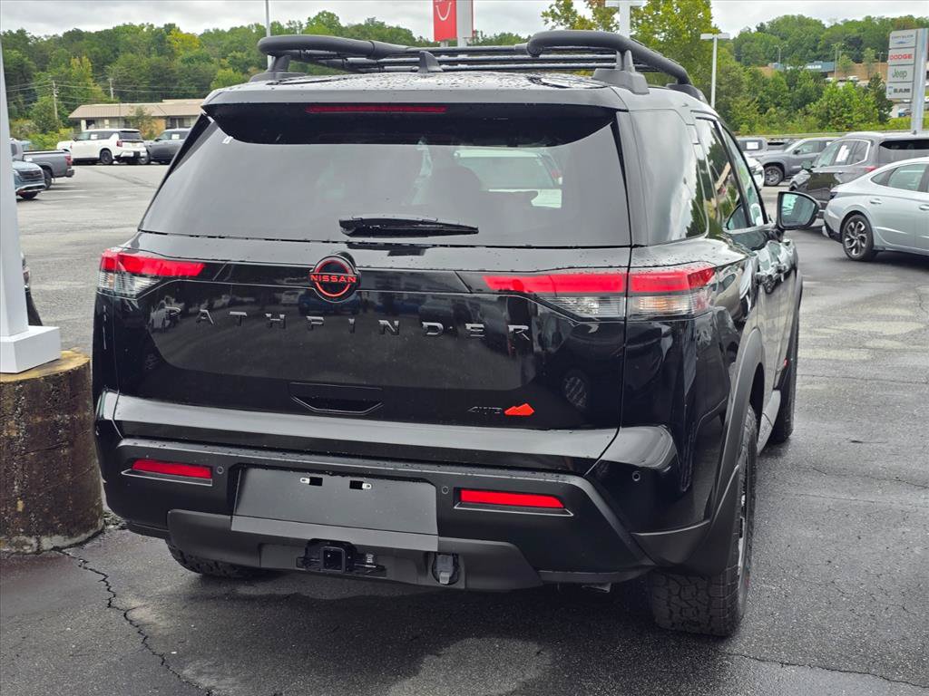 New 2026 Nissan Pathfinder Rock Creek AWD/4WD image 12