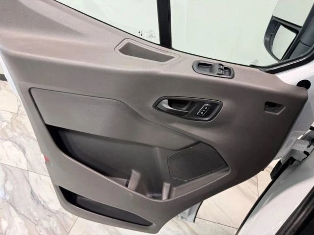 Used 2024 Ford Transit 350 XLT image 12