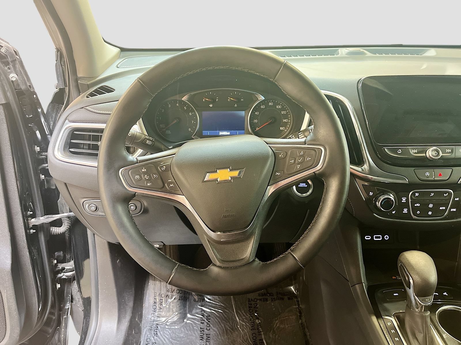 Used 2024 Chevrolet Equinox Premier AWD/4WD image 11