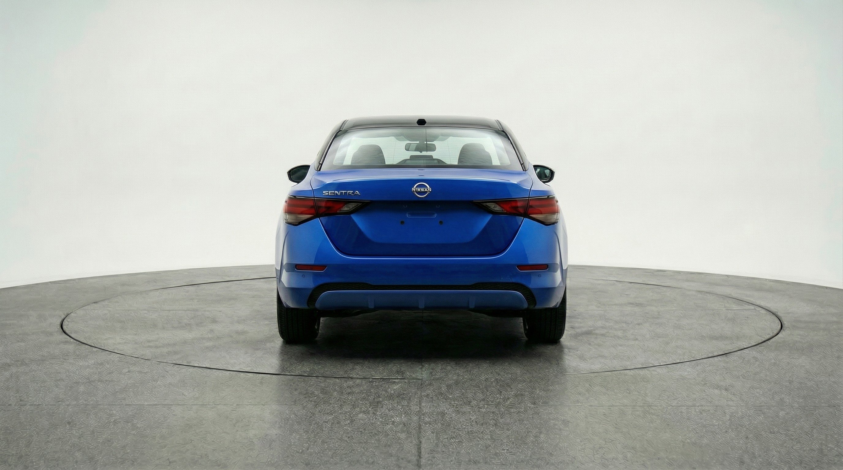 Used 2025 Nissan Sentra SV image 7