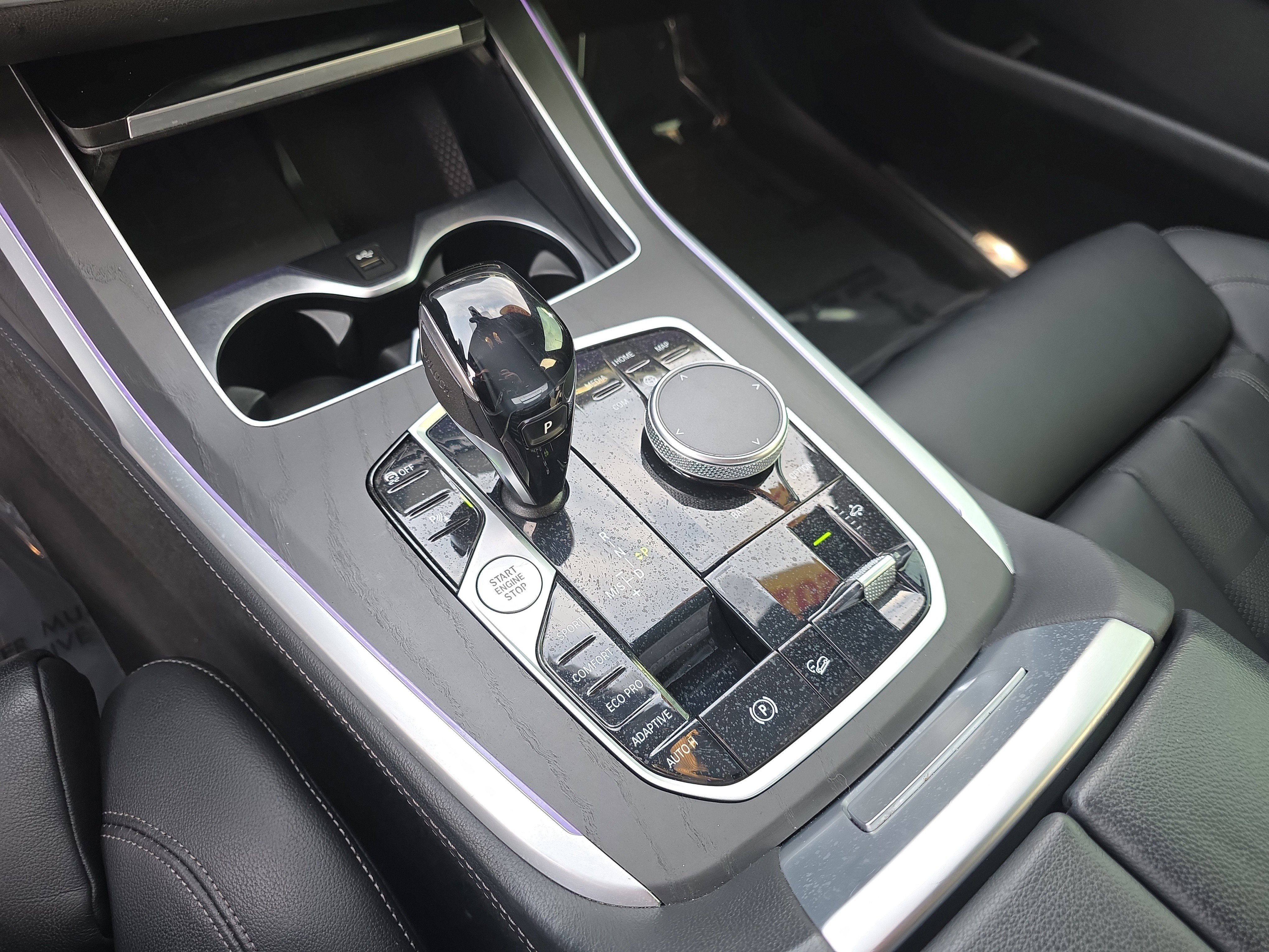 Used 2022 BMW X7 xDrive40i w/ M Sport Package image 29