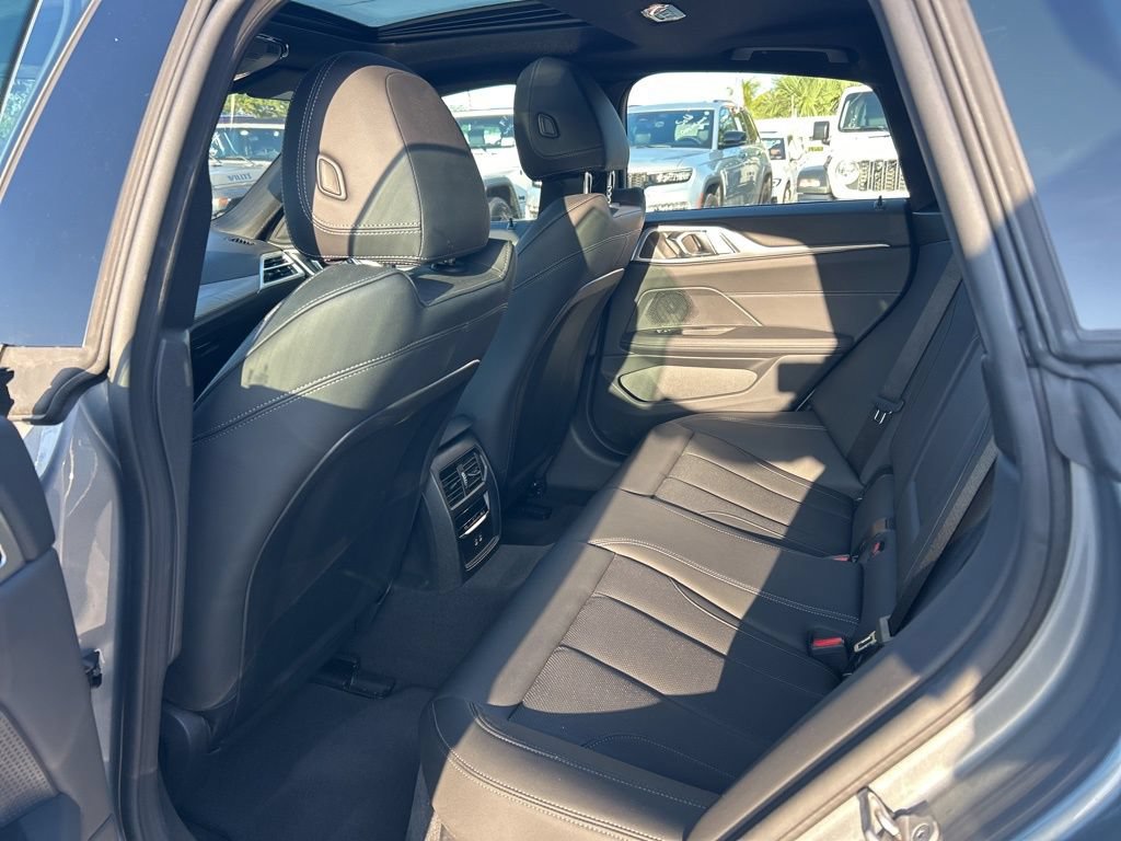 Used 2025 BMW i4 xDrive40i AWD/4WD image 32