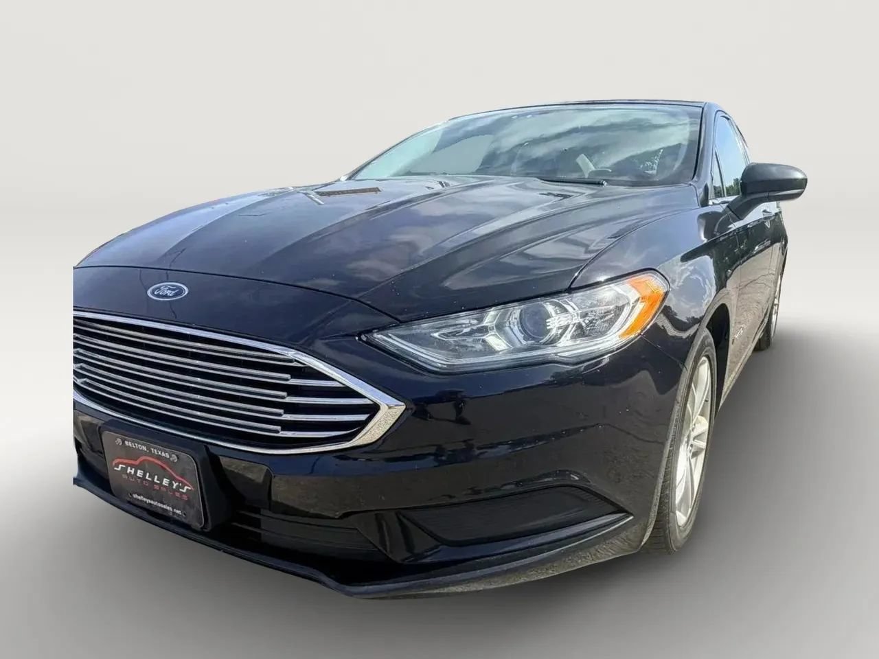 Used 2018 Ford Fusion S FWD image 4