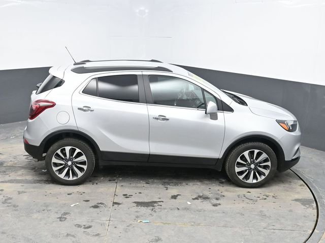 Used 2022 Buick Encore Preferred image 31