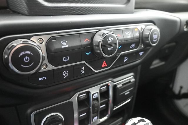 Used 2019 Jeep Wrangler Unlimited Sport S AWD/4WD image 31