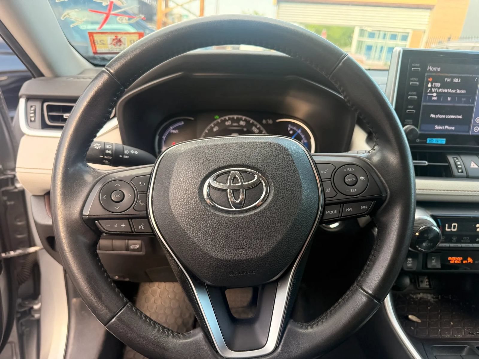 Used 2019 Toyota RAV4 Limited AWD/4WD image 15