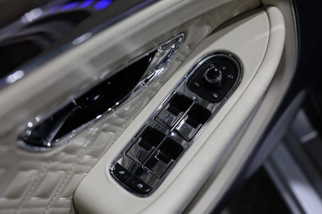 Used 2021 Bentley Continental GT image 43