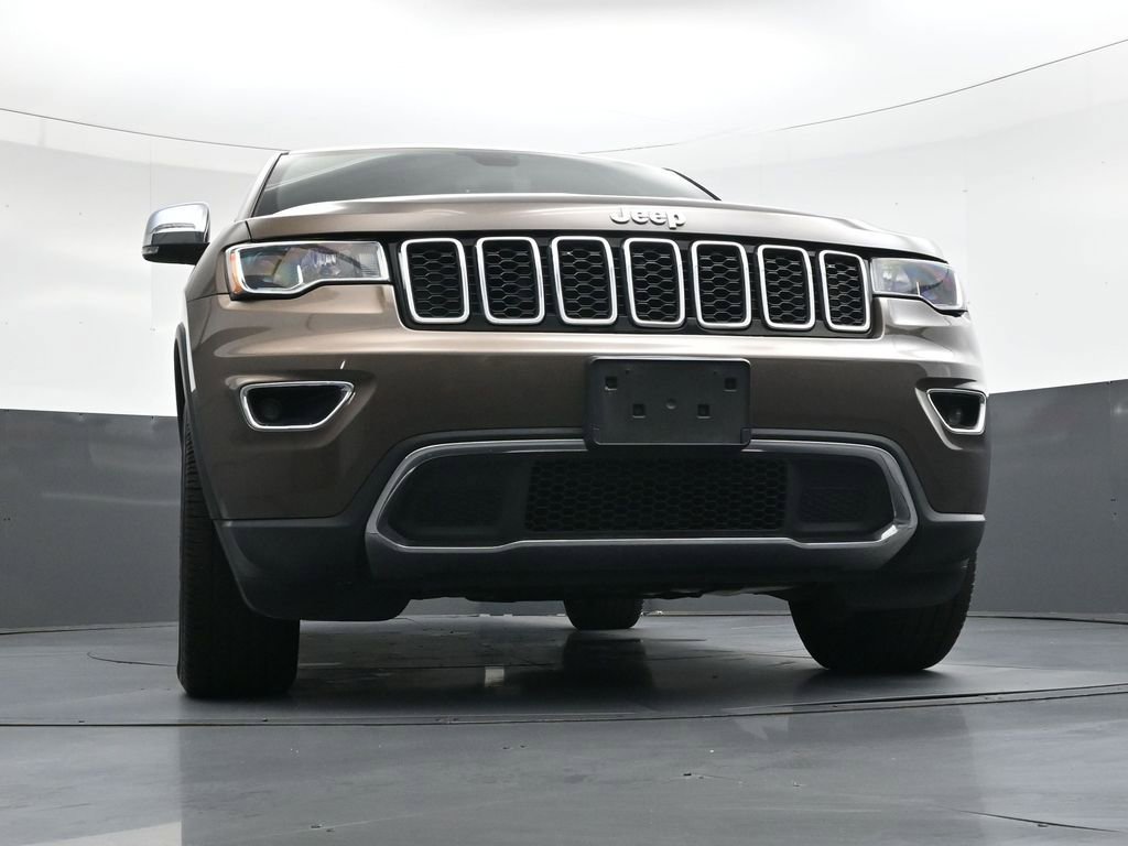 Used 2019 Jeep Grand Cherokee Limited image 42