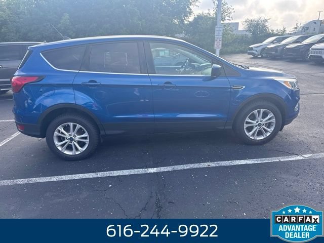 Used 2019 Ford Escape SE FWD image 10
