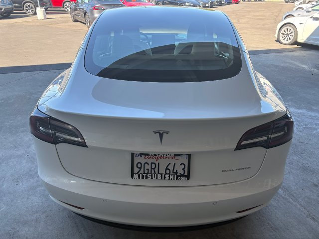 Used 2022 Tesla Model 3 Long Range AWD/4WD image 4