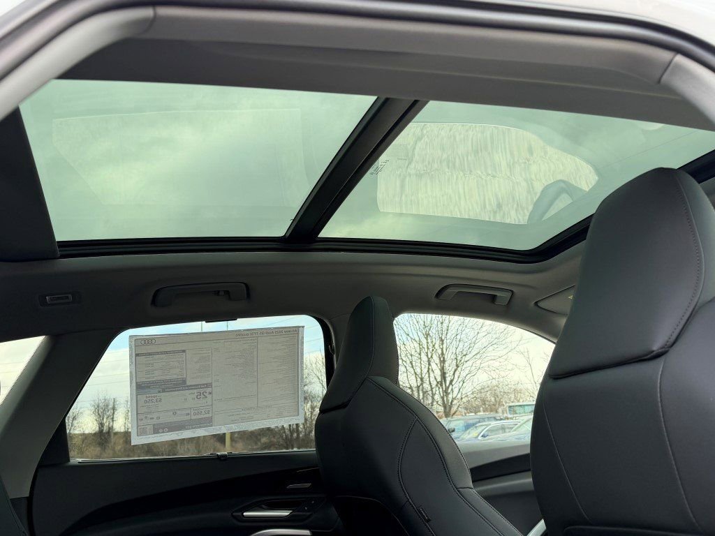 New 2025 Audi Q5 2.0T Premium Plus image 14