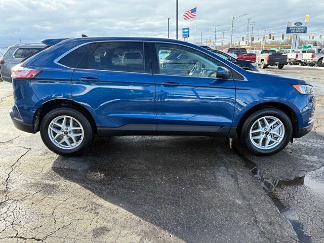 Used 2023 Ford Edge SEL image 10