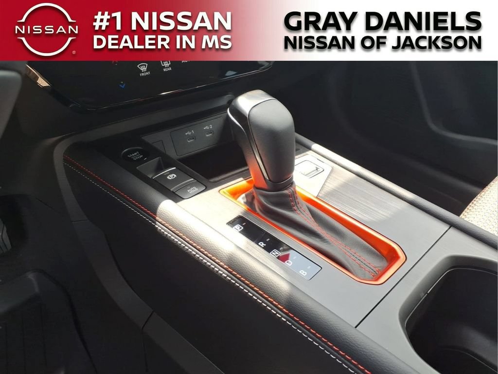 New 2026 Nissan Kicks SR AWD/4WD image 19