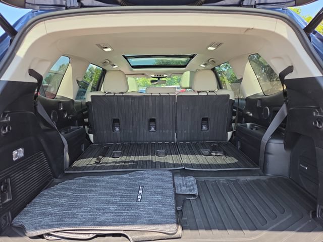 Used 2021 Subaru Ascent Limited w/ Technology Package AWD/4WD image 32
